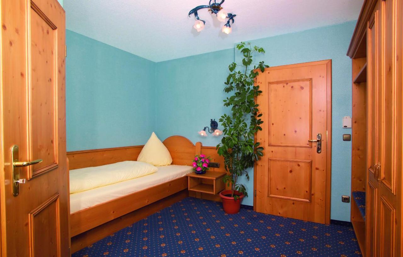 Landgasthof Schmidbaur Донаувёрт Экстерьер фото